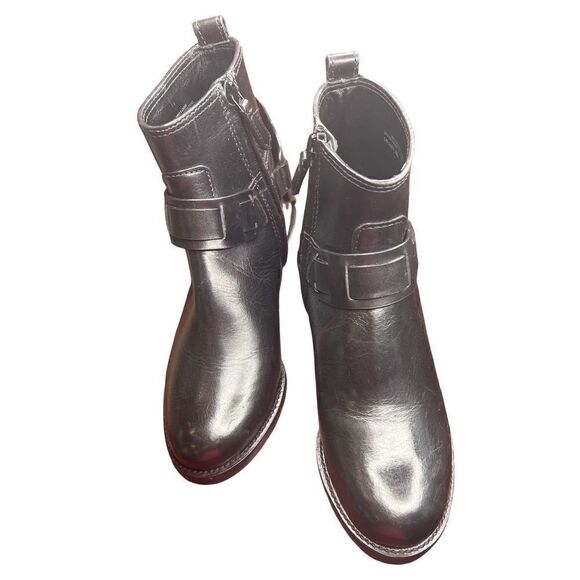 Tory Burch Colton Black Leather Logo Bootie NWOB Size 6 - Picture 4 of 9